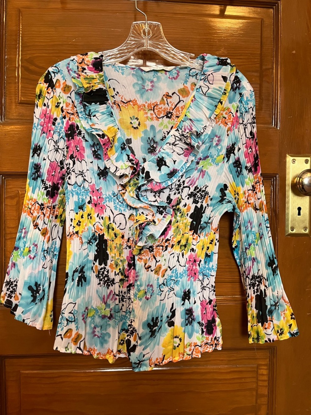 Erin London Multi-Color Hawaiian Floral Ruffle V-Neck Top